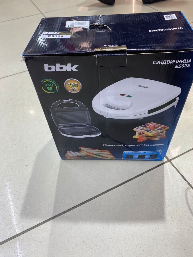 Бутербродница bbk es028 white