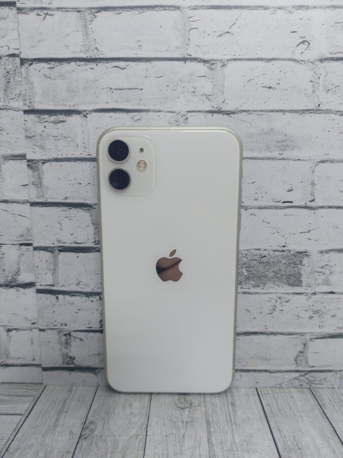 Смартфон iPhone 11 64Gb