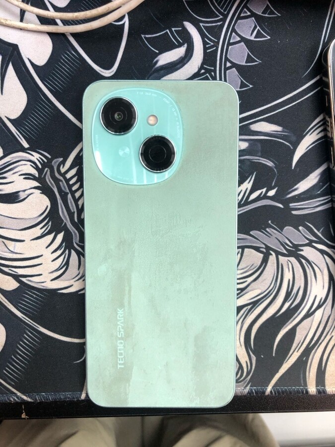 Мобильный телефон Tecno sparк go1 4\128