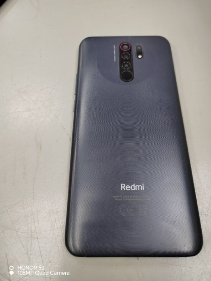 Смартфон Xiaomi Redmi 9