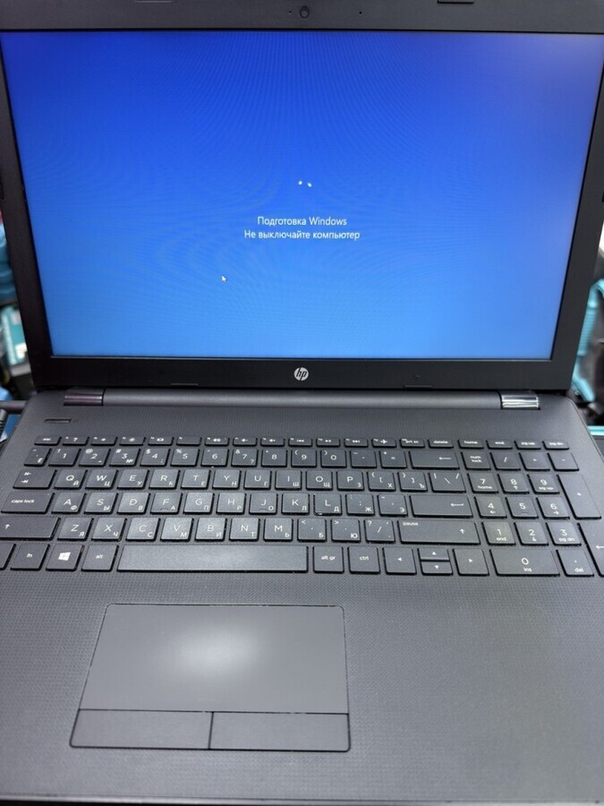 Ноутбук HP 15-RB06QUR