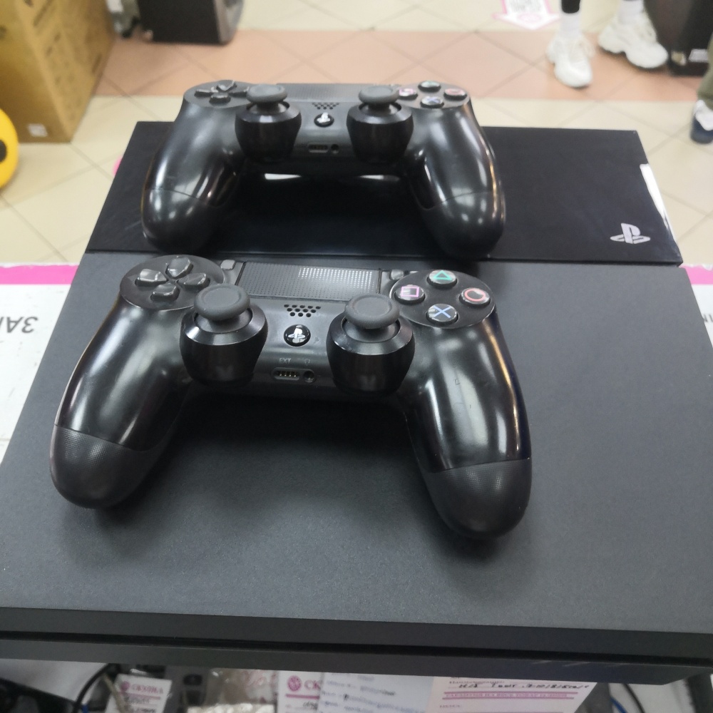 Игровая приставка Sony PlayStation 4 fat