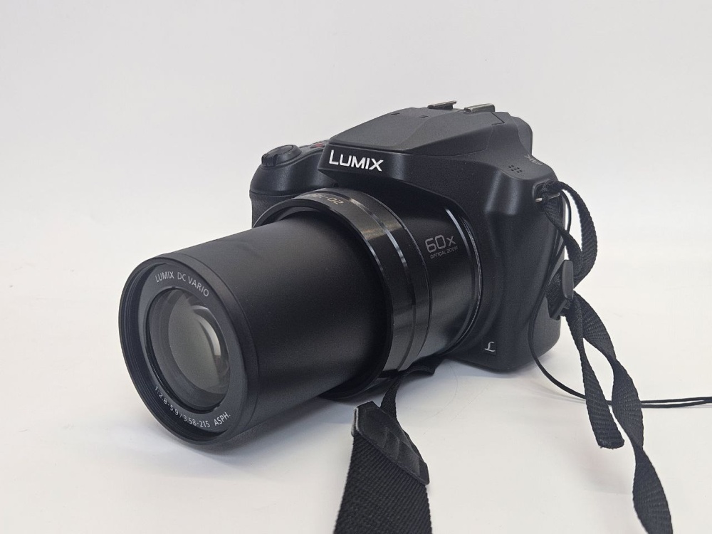 Камера Panasonic DC-FZ82