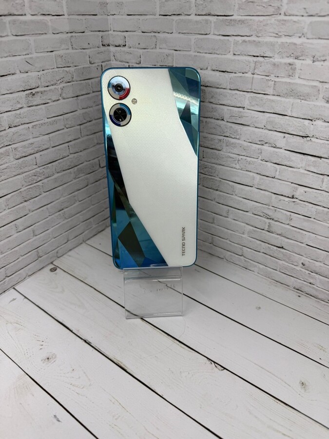 Мобильный телефон Tecno Camon 19 neo