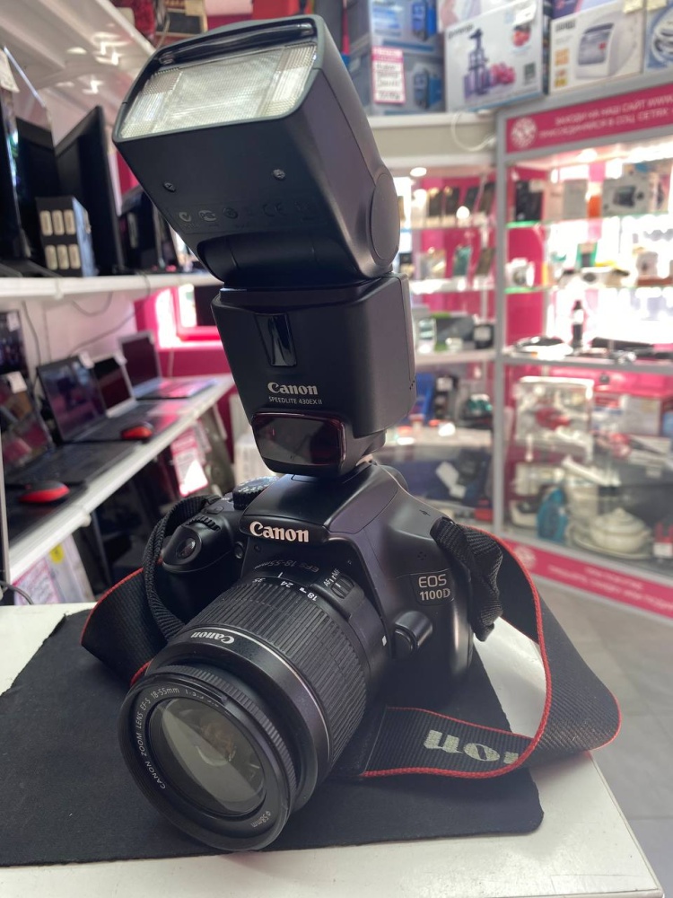 Фотоаппарат Canon 1100D