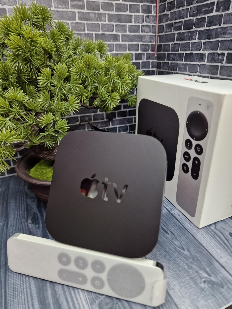 ТВ-приставка Apple TV 4K
