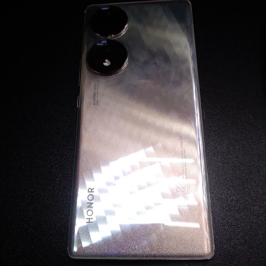 Смартфон Honor 70 8/256