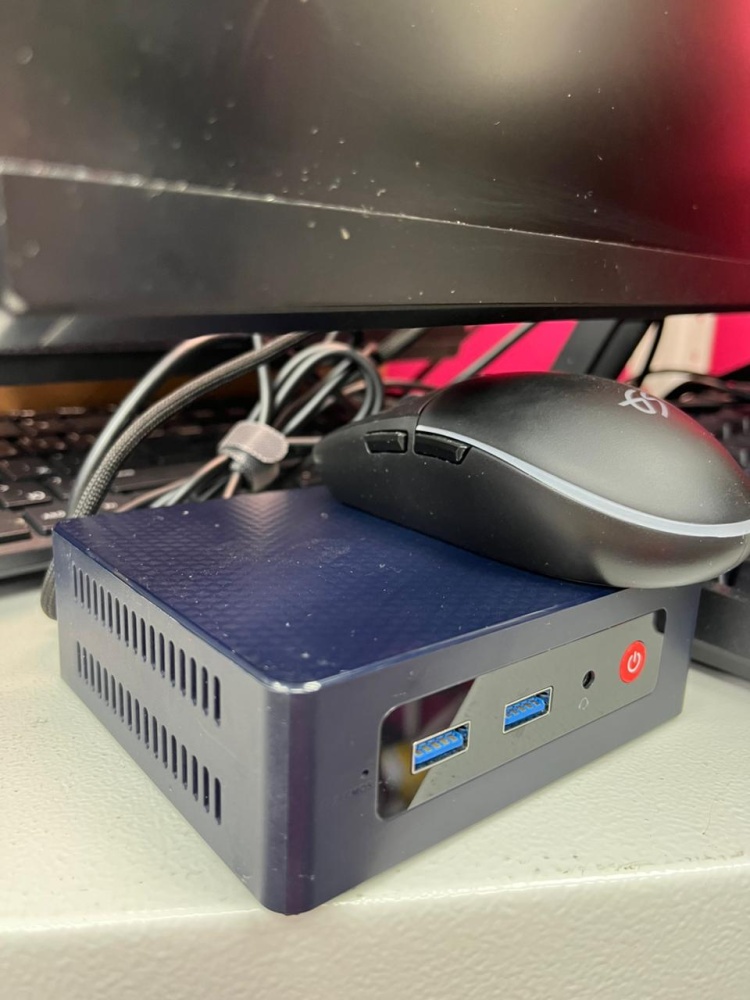 Неттоп Beelink