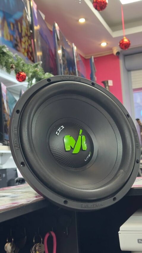 Автосабвуфер DB ML 12R