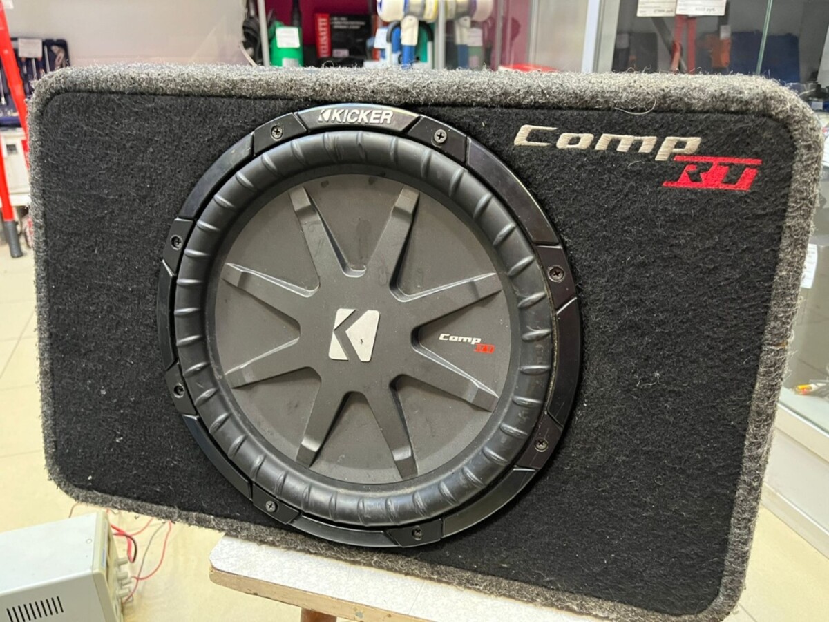 Автосабвуфер Kicker cwrt 122