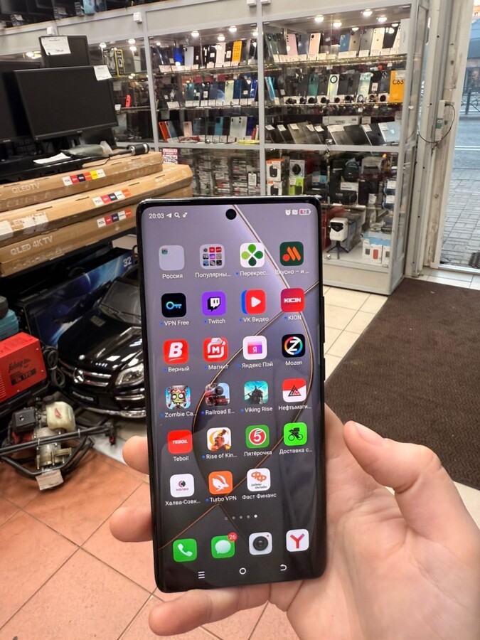 Мобильный телефон Tecno Spark 20Pro=(16\256)