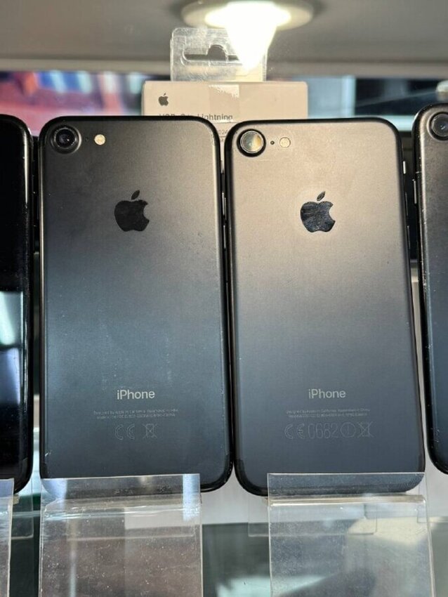 Смартфон iPhone 7 32Gb