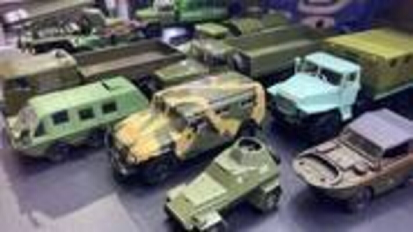 Игрушка 1/43