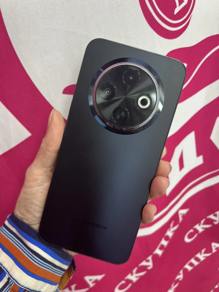 Мобильный телефон Tecno Spark 30C 8\256  Гб