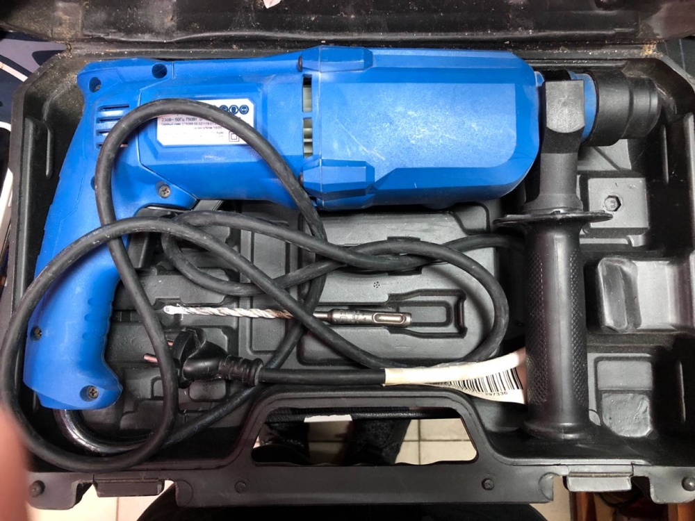 Перфоратор Dexter Z1C-DS-24GM