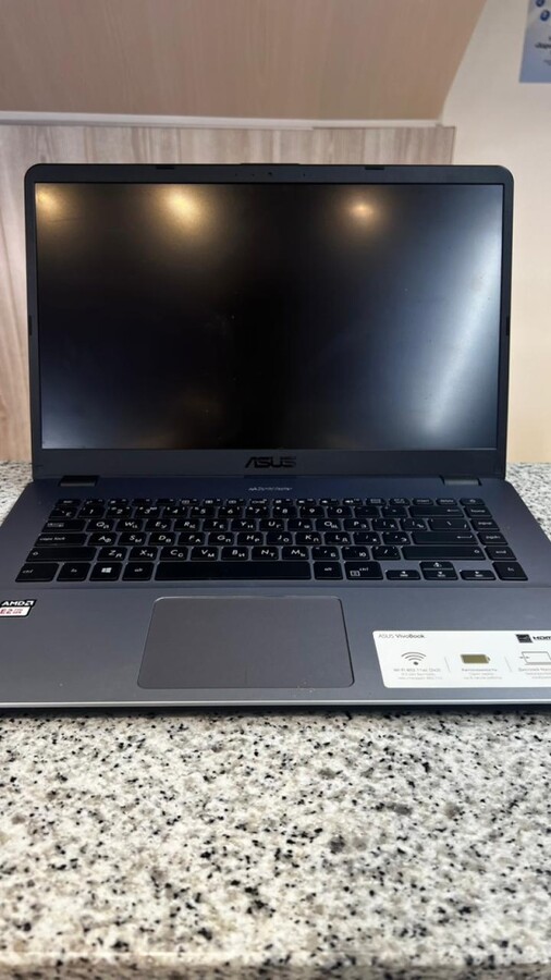 Ноутбук ASUS 8265ngw