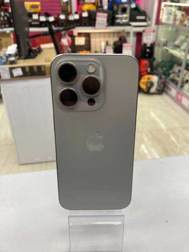 Смартфон iPhone 15 PRO 256Gb