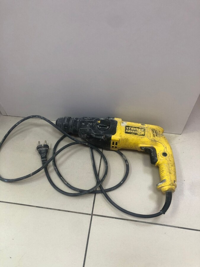 Перфоратор Stanley