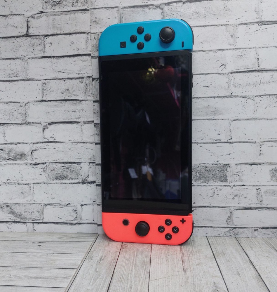 Игровая приставка Nintendo Switch hac-001(-01)