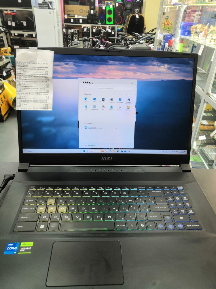 Ноутбук MSI katana 17