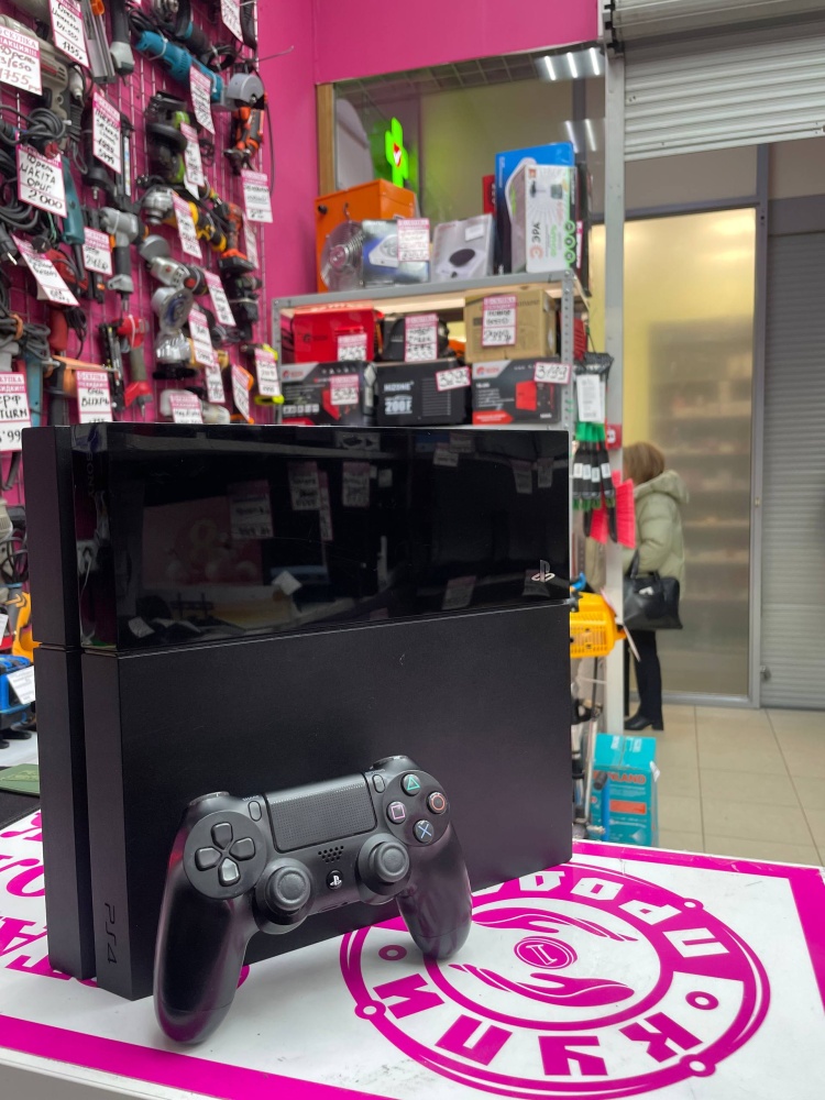 Игровая приставка Sony PlayStation 4 fat  500гб