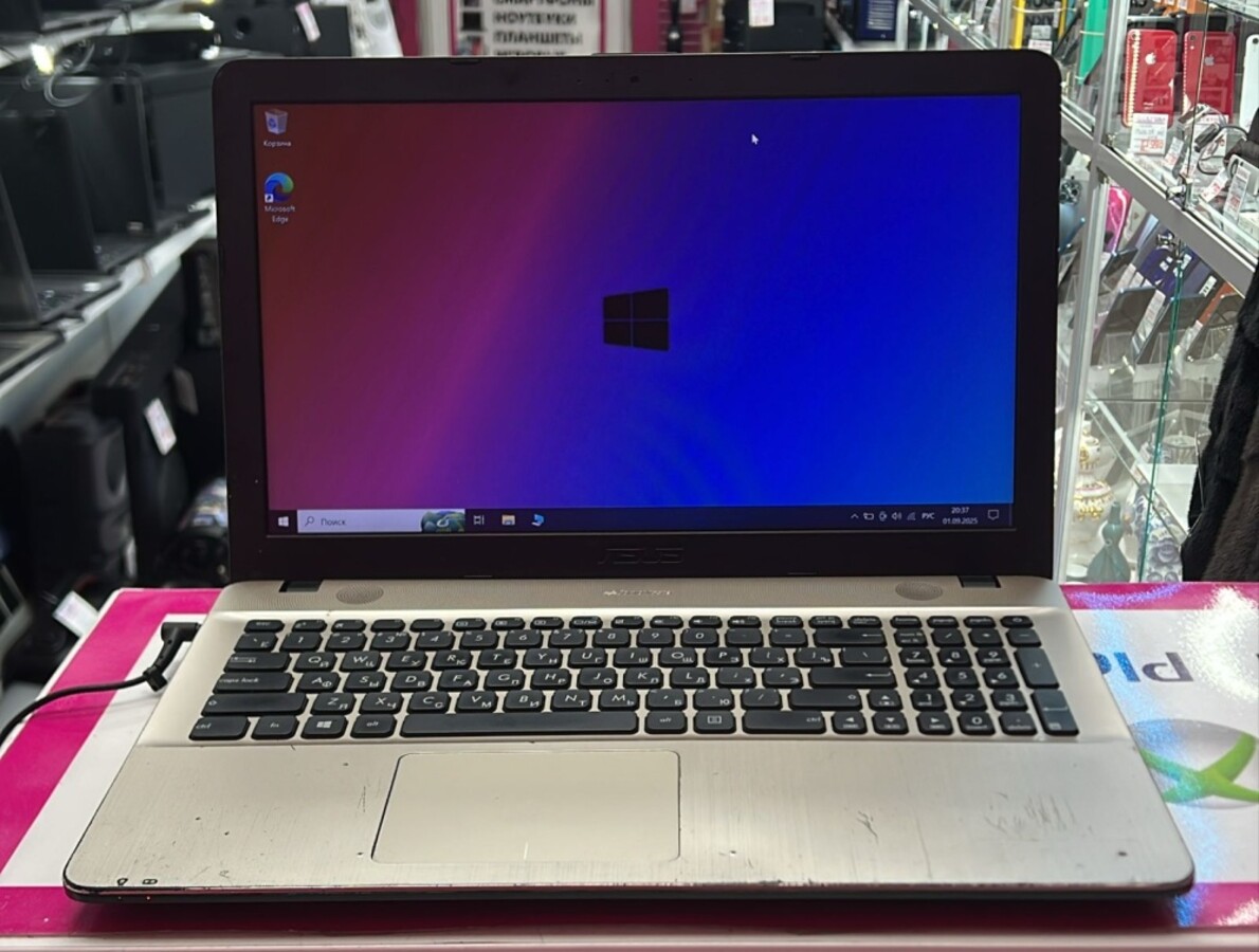 Ноутбук ASUS Core i5-6198DU 2.3*4\4gb\hdd 240