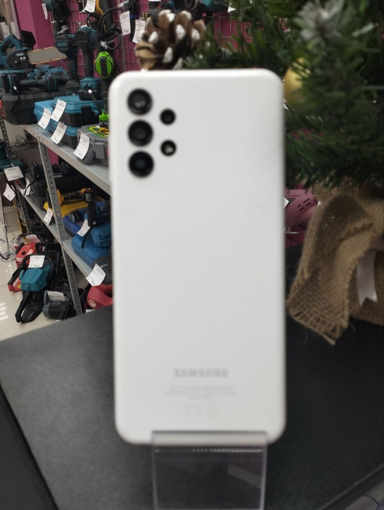 Смартфон Samsung A13,64GB