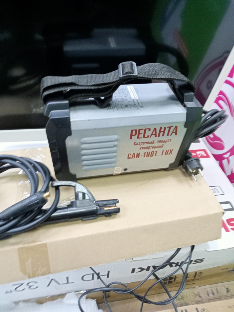 Сварочный аппарат РЕСАНТА САИ-190T LUX