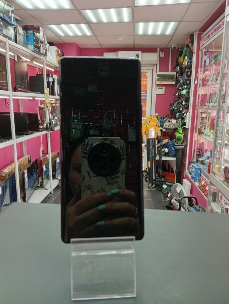 Мобильный телефон Tecno Spark 20 pro + 8\256