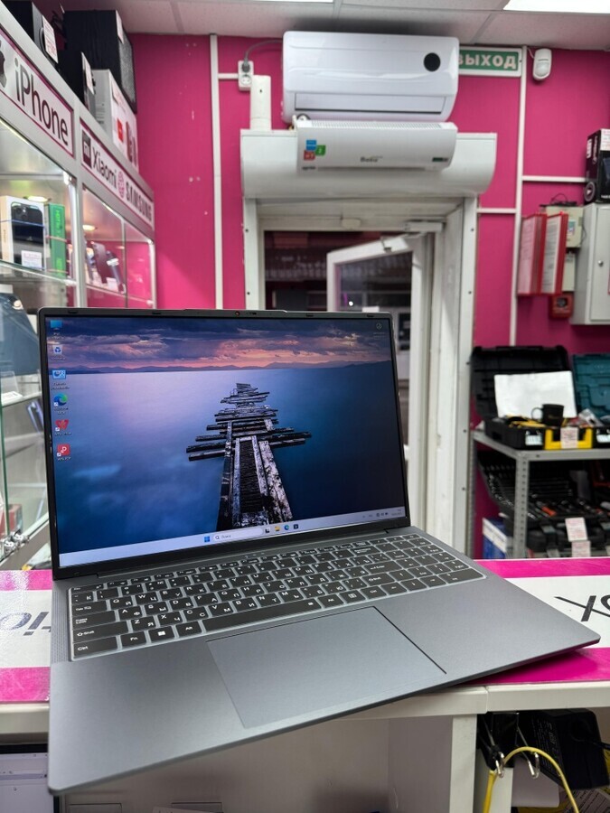 Ноутбук Intel Core i5-8 1.6 Ghz/16 GB RAM/512 GB SSD