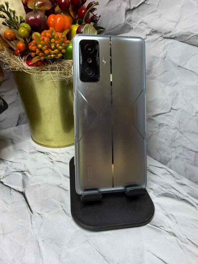 Смартфон Xiaomi Poco F4 GT 8/128Gb