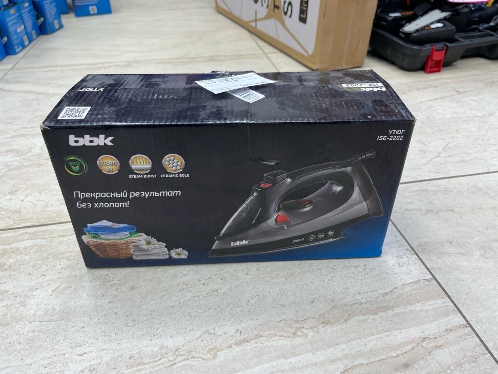 /Утюг BBK ISE-2202 2200Вт