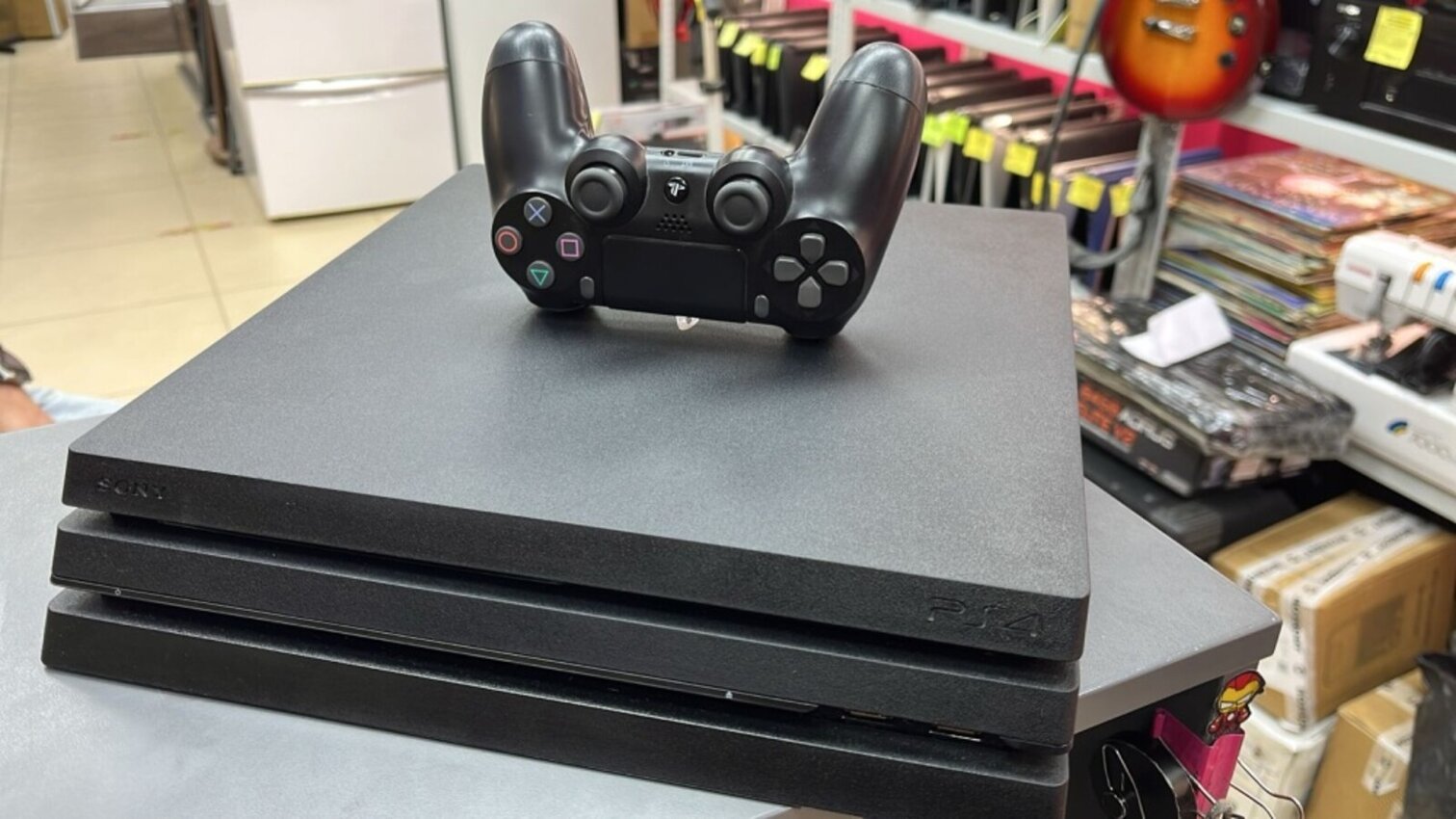 Игровая приставка Sony PlayStation 4 PRO 1Tb