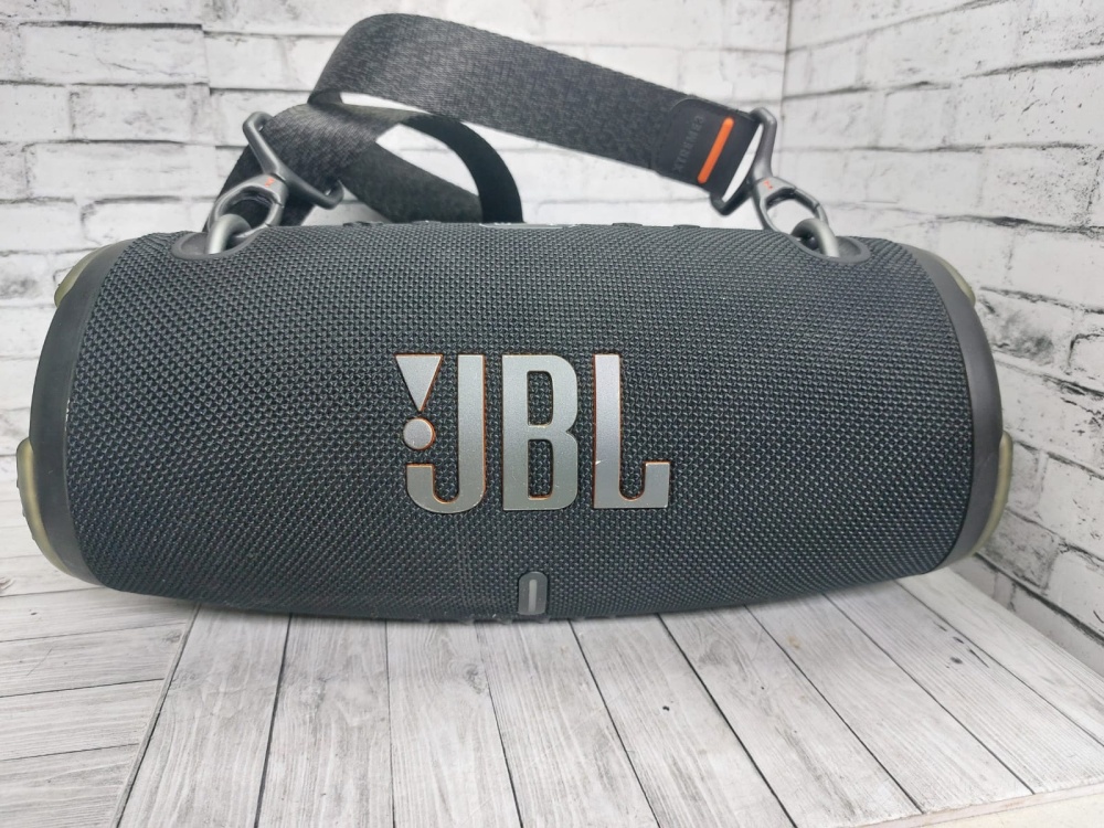 Акустика Bluetooth JBL Xtreme 3