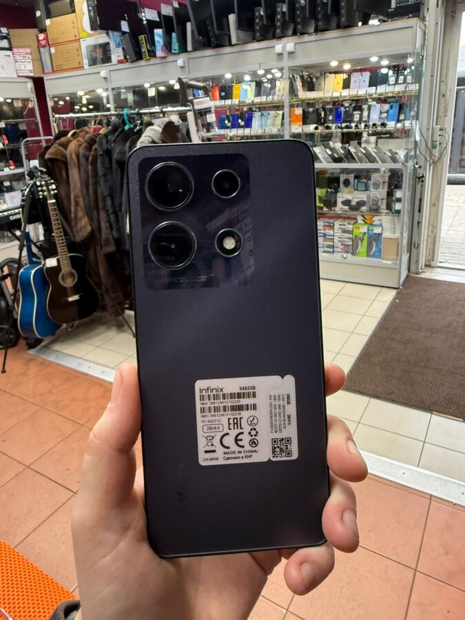 Мобильный телефон Infinix Hote 30(8\256)