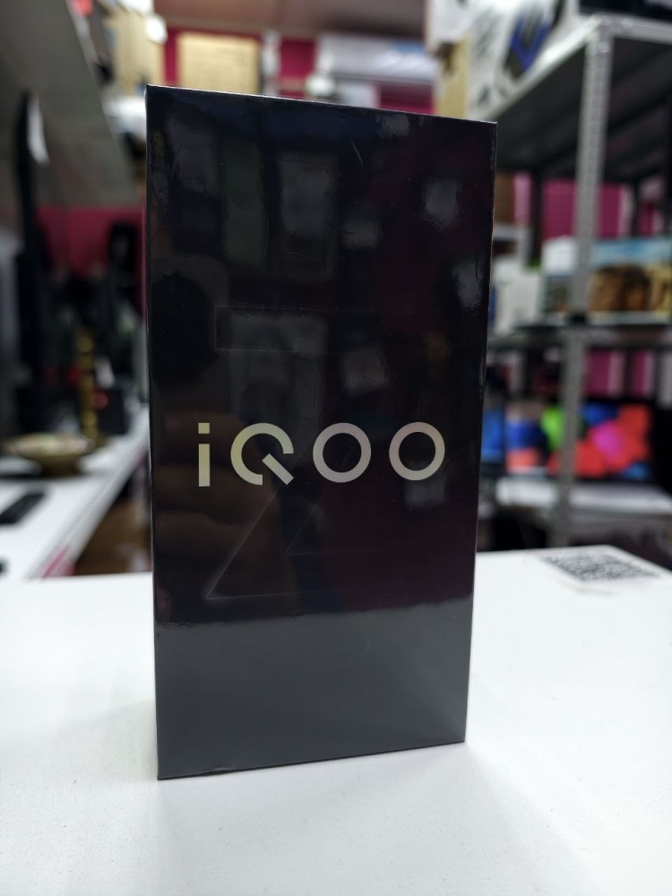 Смартфон IQOO Z10 5G 12/512GB