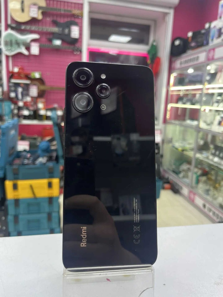 Смартфон Xiaomi Redmi 12 4/128