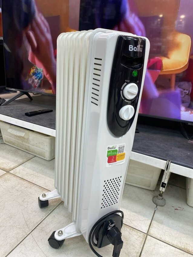 Обогреватель  Масляный Ballu BOH/CL-07WRN