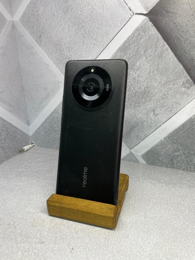 Смартфон Realme 11 PRO + 12/512
