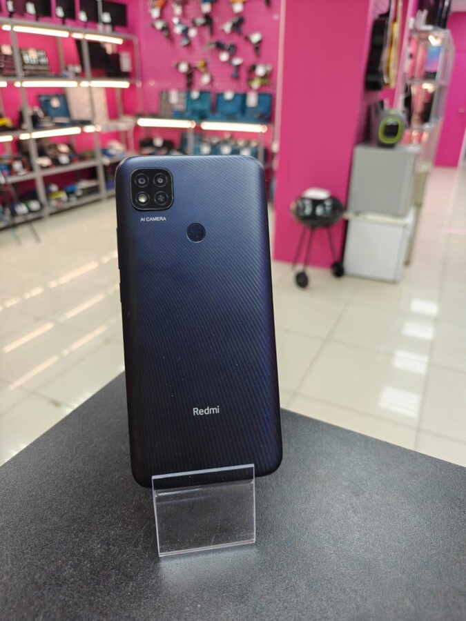 Смартфон Xiaomi Redmi 9C NFC 2/32