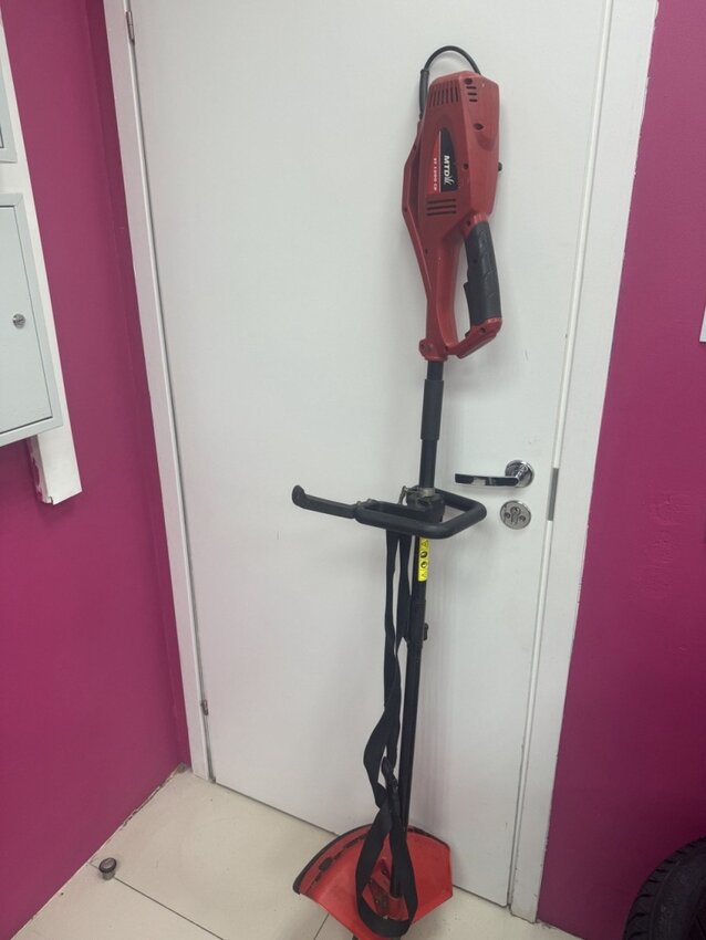 Электротриммер MTD ET-1000