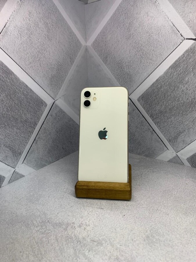 Смартфон iPhone 11 128 Gb
