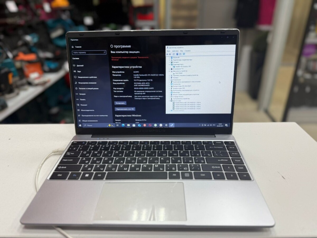 Ноутбук Compolis