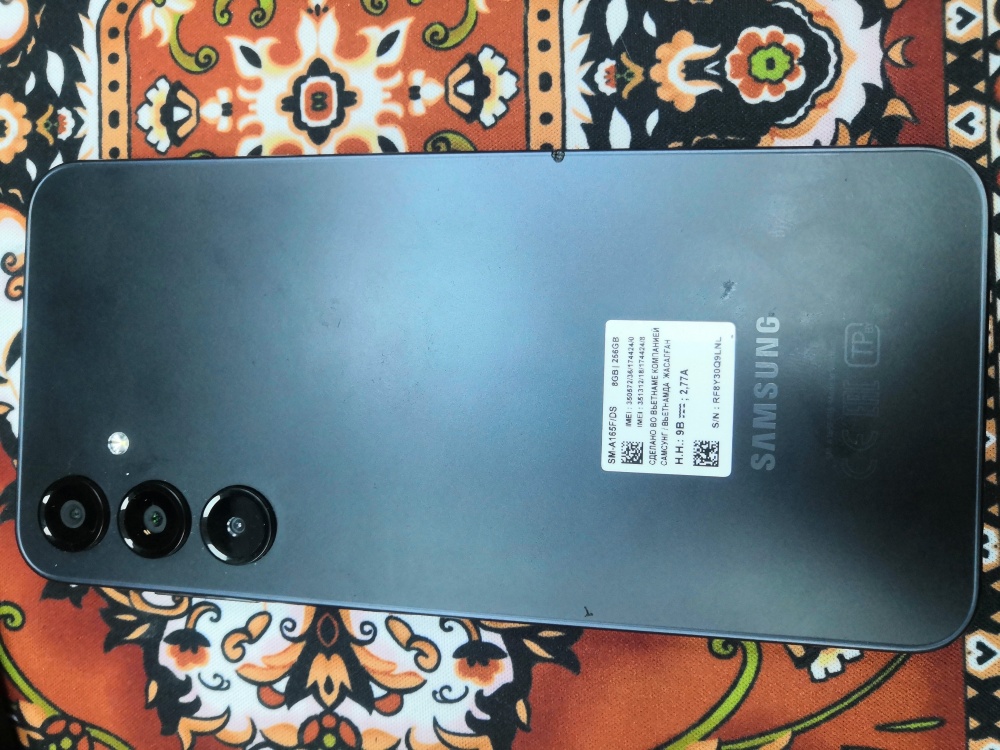 Смартфон Samsung S20 FE 6/128