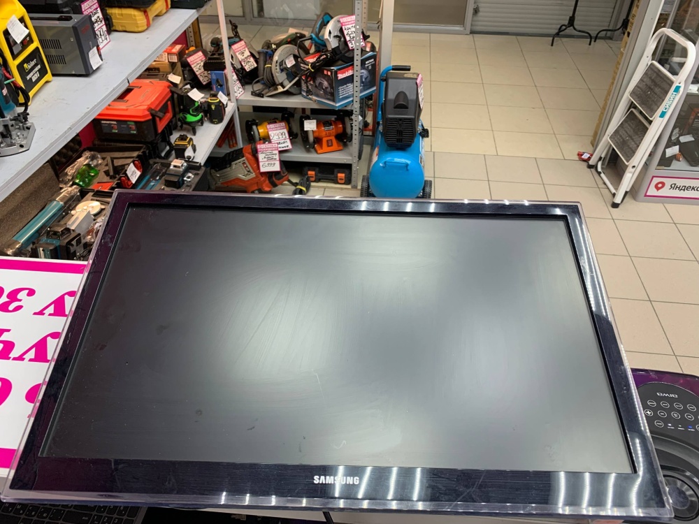 Телевизор Samsung UE22H5600AK