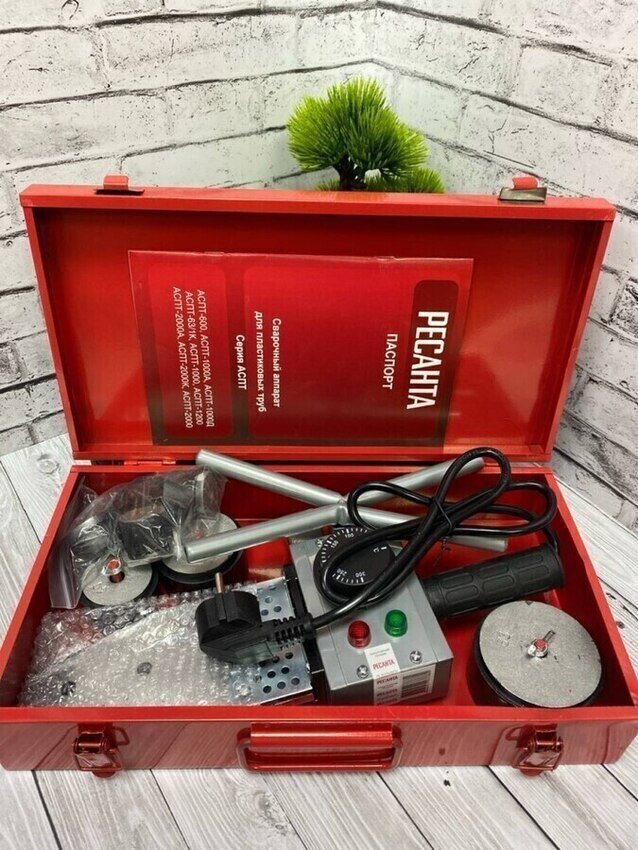 Паяльник РЕСАНТА АСПТ-63/1К НОВЫЙ